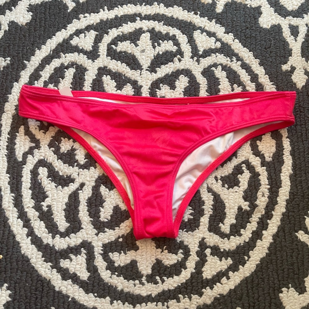 NWOT XS Red Victoria’s Secret Bikini bottom